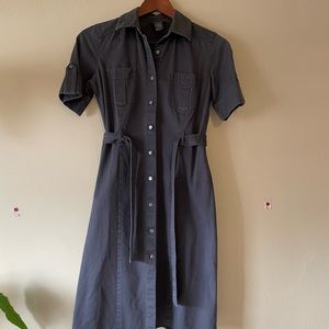 Banana Republic size 0, 100% cotton button down shirt. Dark green,belted front